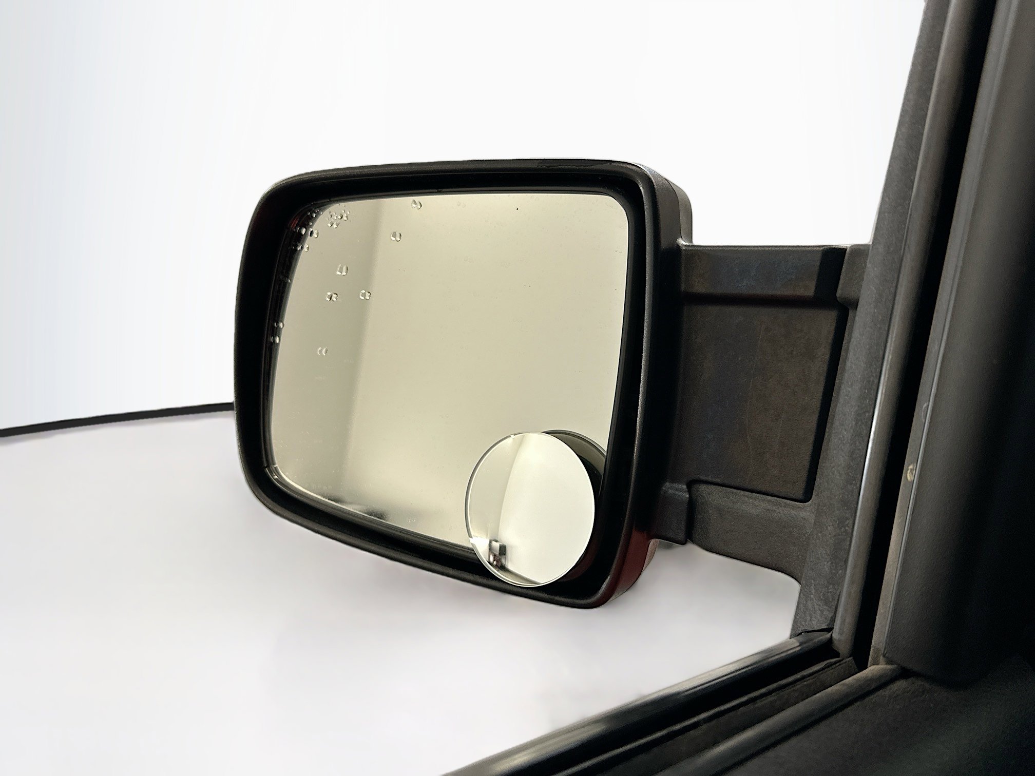 Used 2004 Honda Element EX image 16