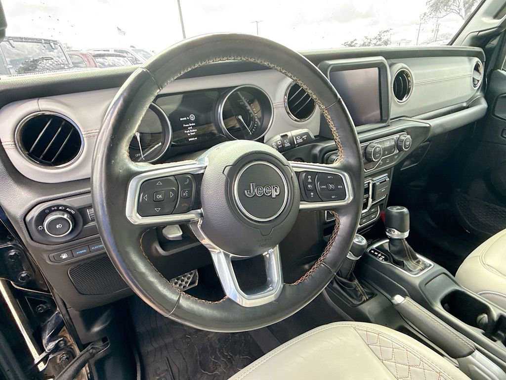 Used 2021 Jeep Wrangler Unlimited Sahara image 12