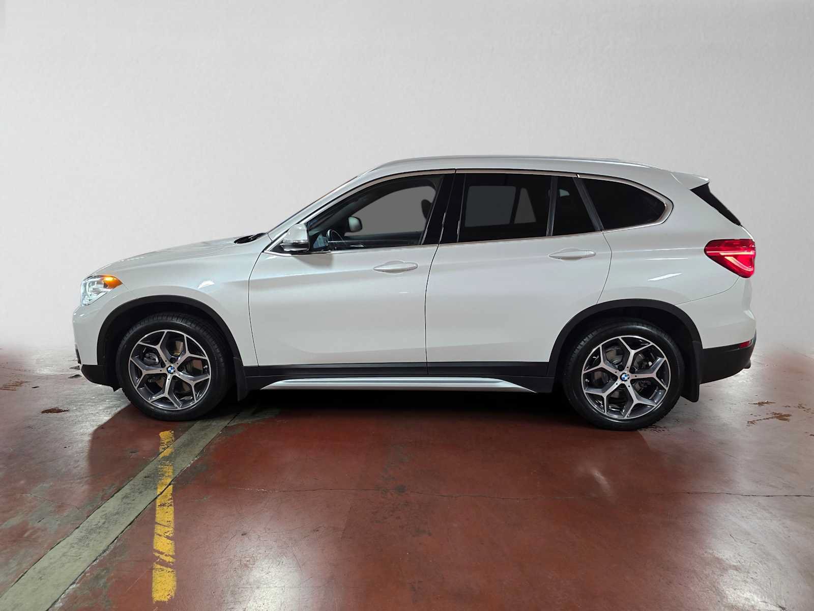 Used 2019 BMW X1 xDrive28i w/ Convenience Package AWD/4WD image 6