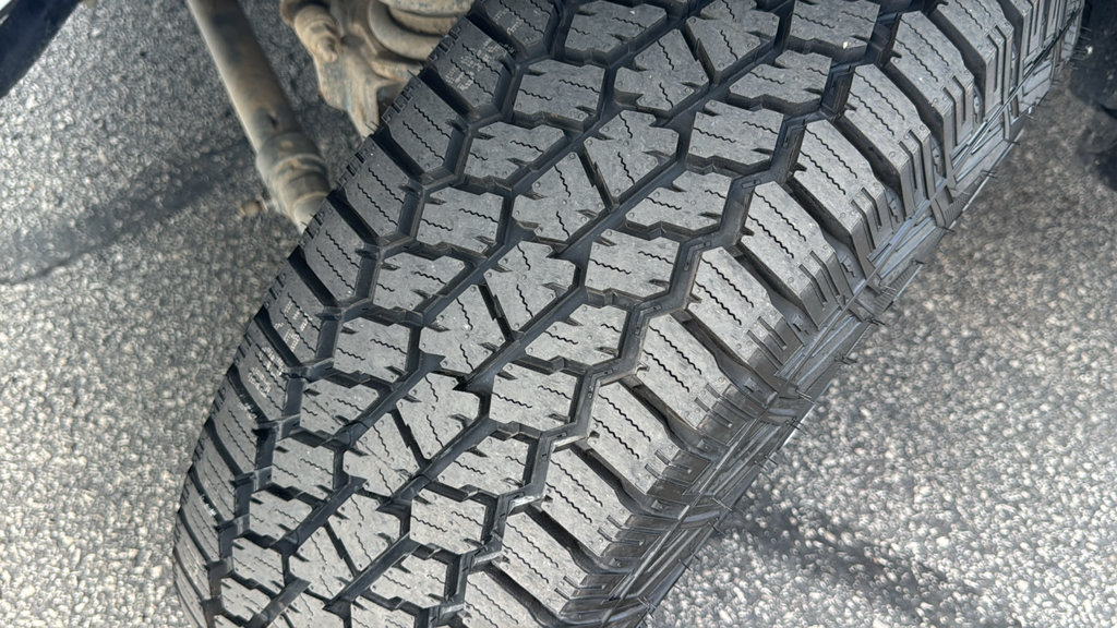 Used 2025 RAM 2500 Big Horn AWD/4WD image 11