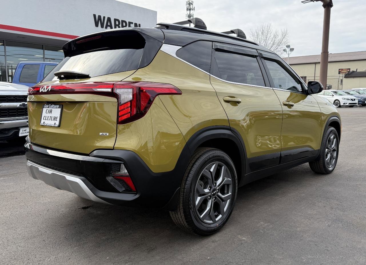 Used 2024 Kia Seltos S image 16