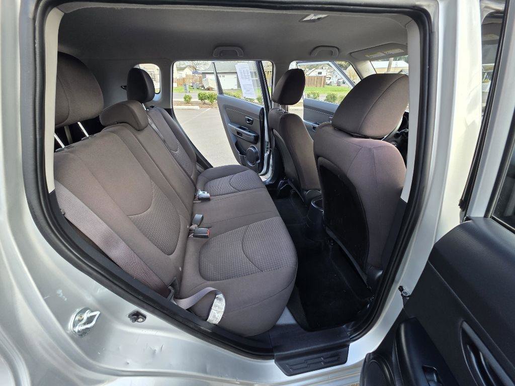 Used 2012 Kia Soul image 16