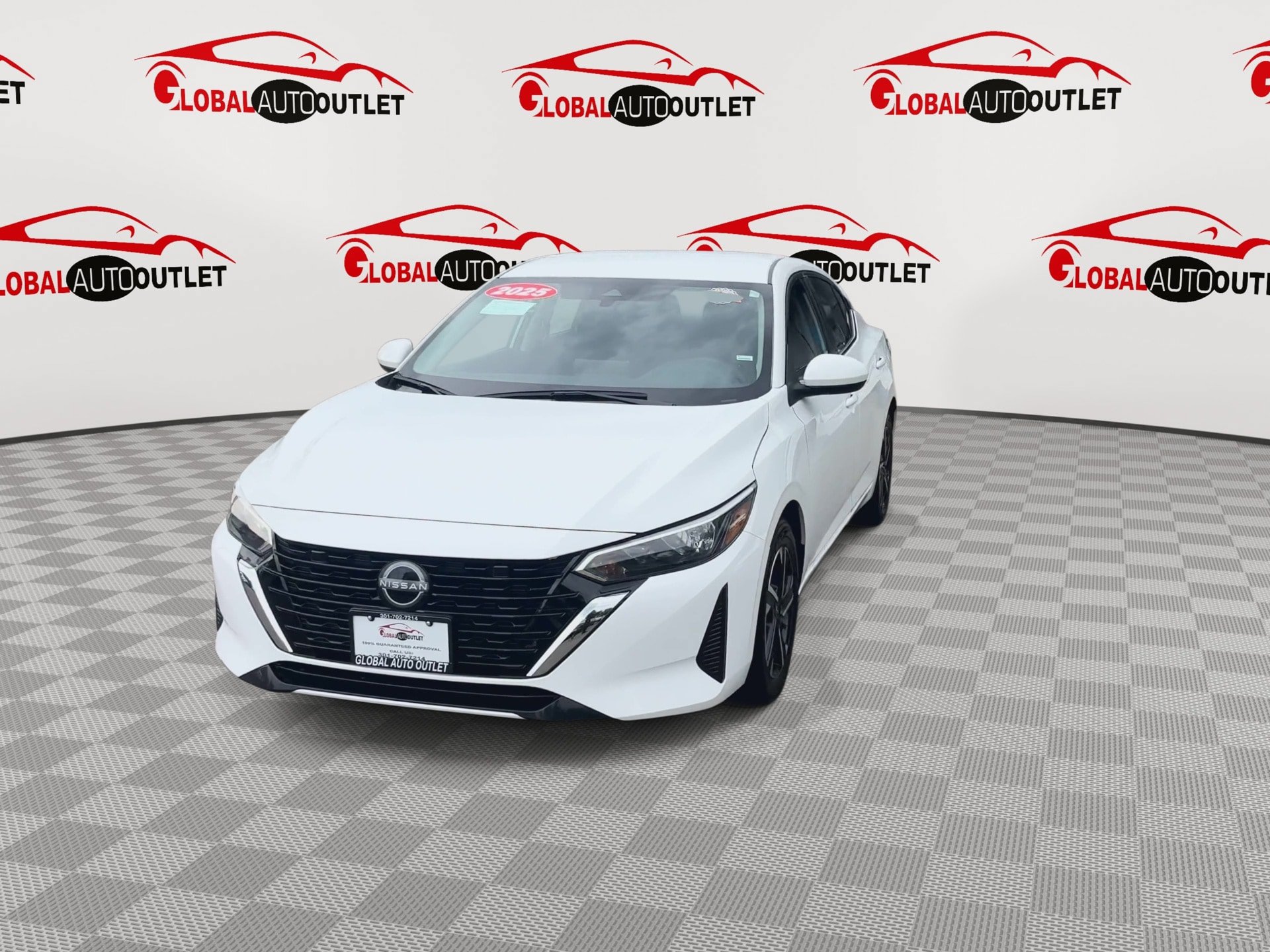 Used 2025 Nissan Sentra SV FWD image 3