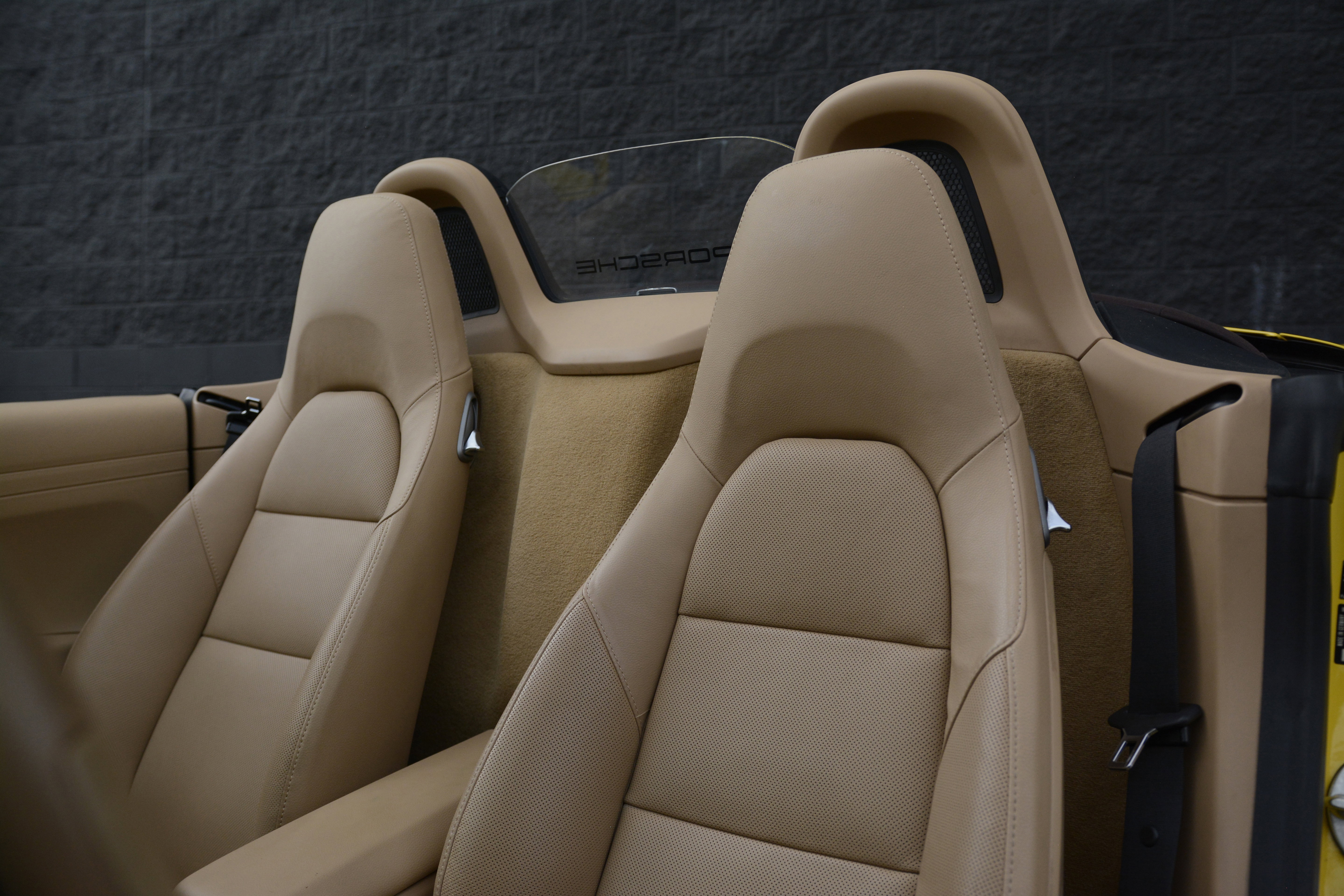 Used 2013 Porsche Boxster RWD image 5