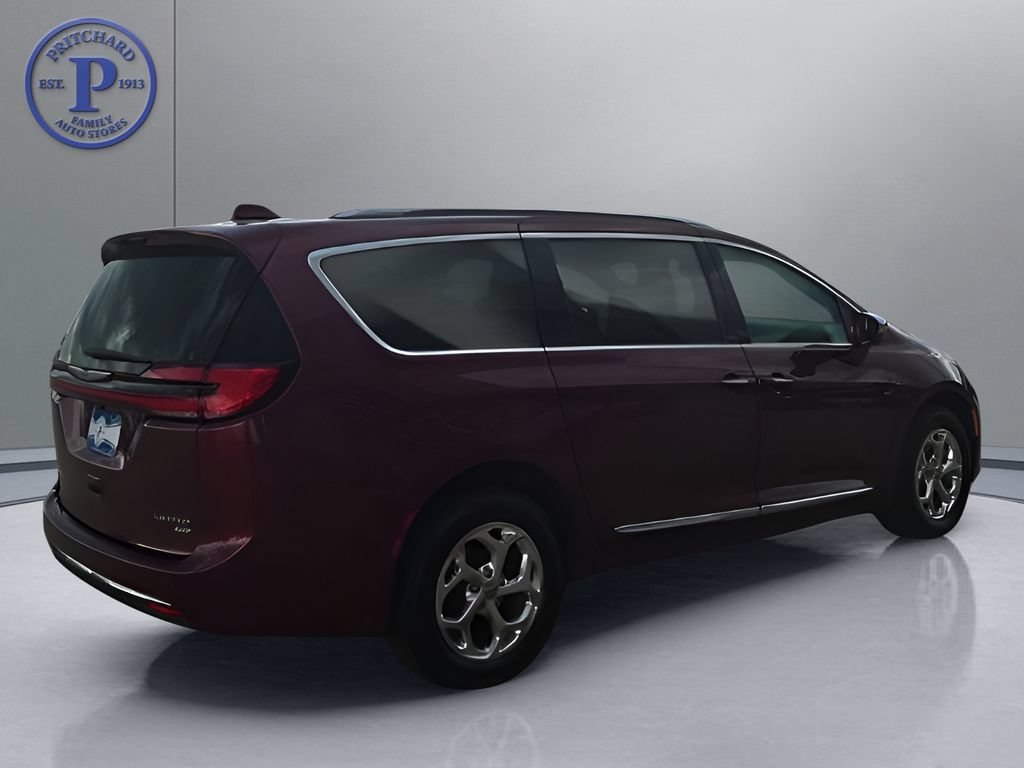 Used 2021 Chrysler Pacifica Limited w/ Premium & Safety Sphere Group AWD/4WD image 7