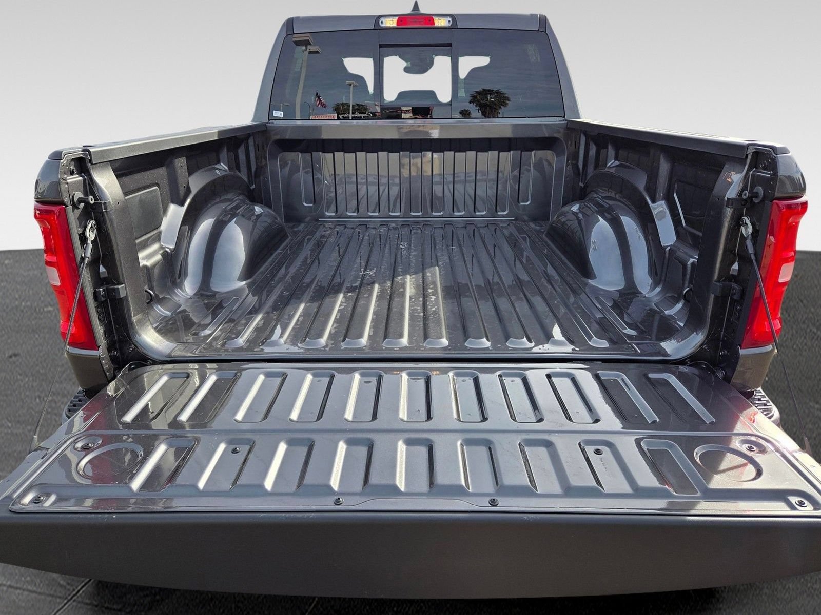 New 2026 RAM 1500 Big Horn AWD/4WD image 7