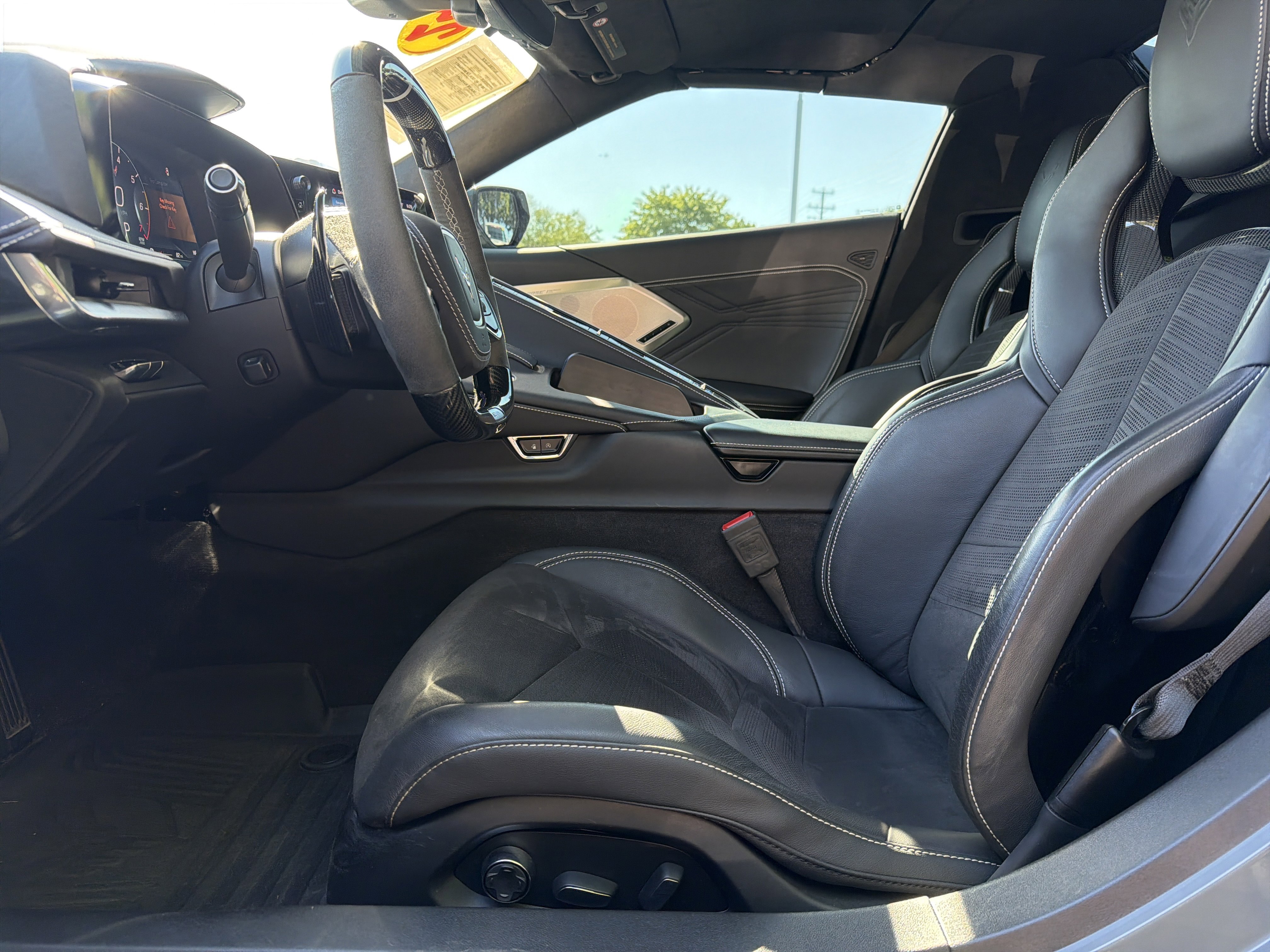 Used 2025 Chevrolet Corvette E-Ray w/ ZER Performance Package AWD/4WD image 16