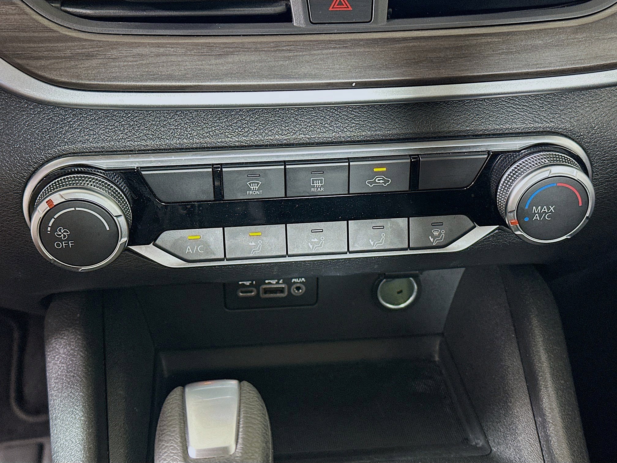 Used 2025 Nissan Altima 2.5 SV FWD image 23