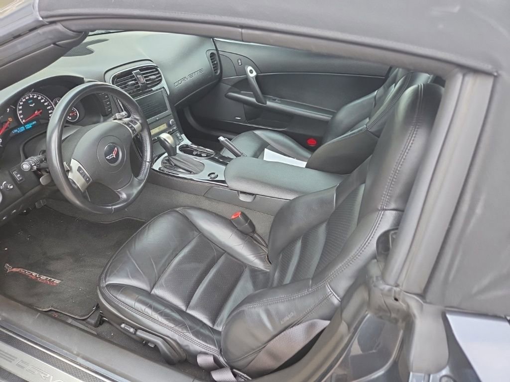 Used 2009 Chevrolet Corvette Convertible w/ Preferred Equipment Group RWD image 13