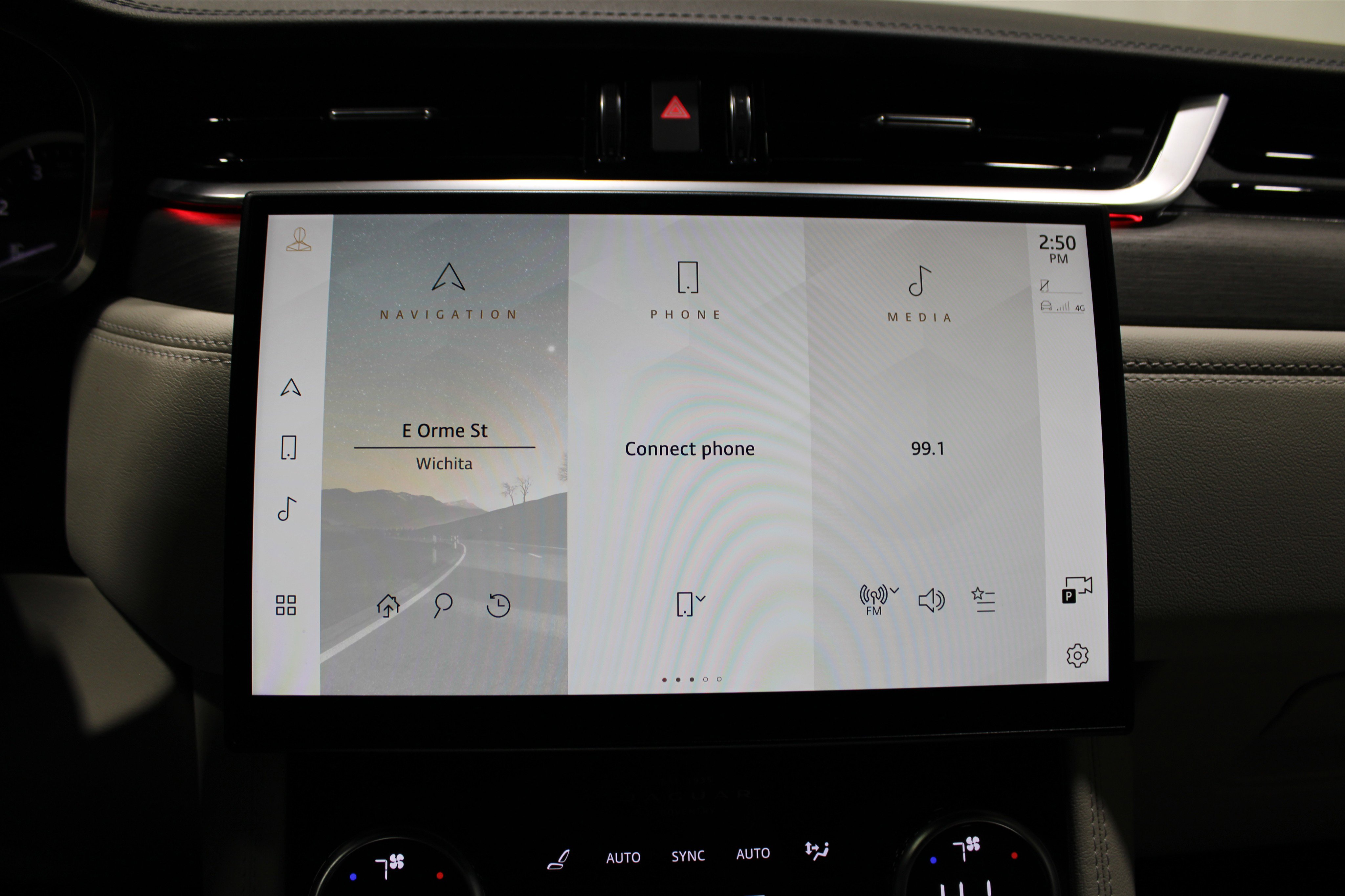 Used 2022 Jaguar F-PACE S image 20