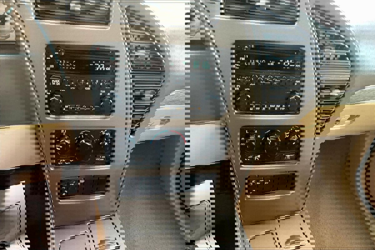 Used 2002 Buick Rendezvous CX w/ Versatility Pkg image 15