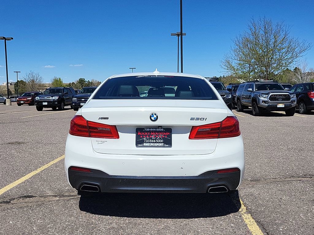 Used 2018 BMW 530i xDrive AWD/4WD image 4