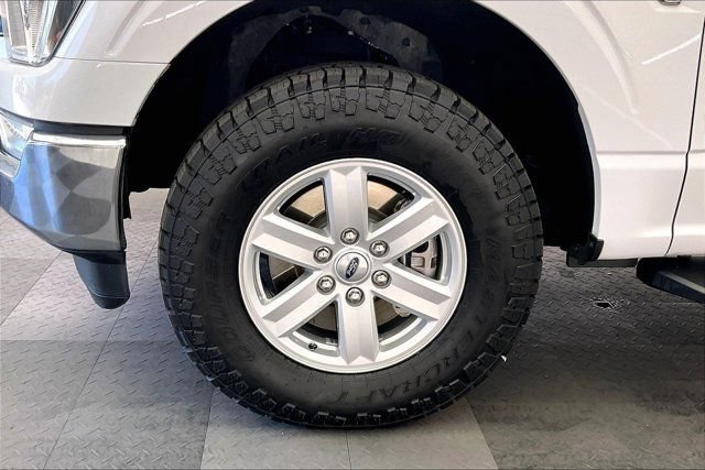 Used 2022 Ford F150 XLT w/ Trailer Tow Package AWD/4WD image 8