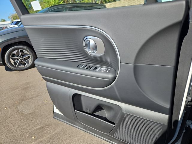 New 2026 Hyundai Ioniq 9 SEL image 22