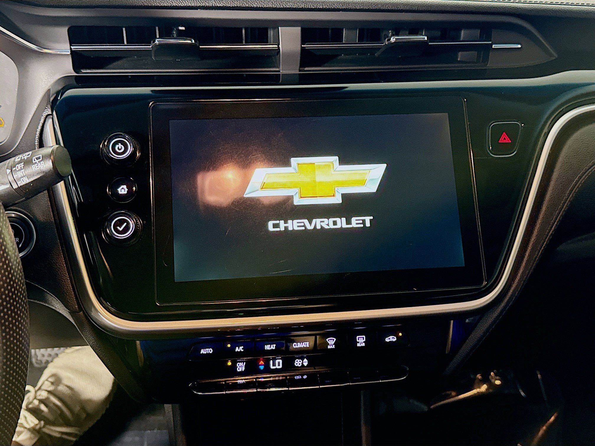 Used 2023 Chevrolet Bolt LT w/ Driver Confidence Package FWD image 18