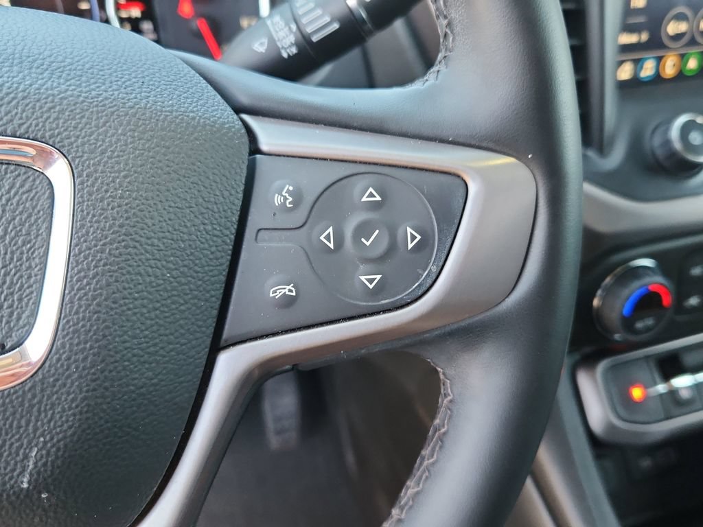 Used 2023 GMC Acadia AT4 w/ Technology Package AWD/4WD image 21