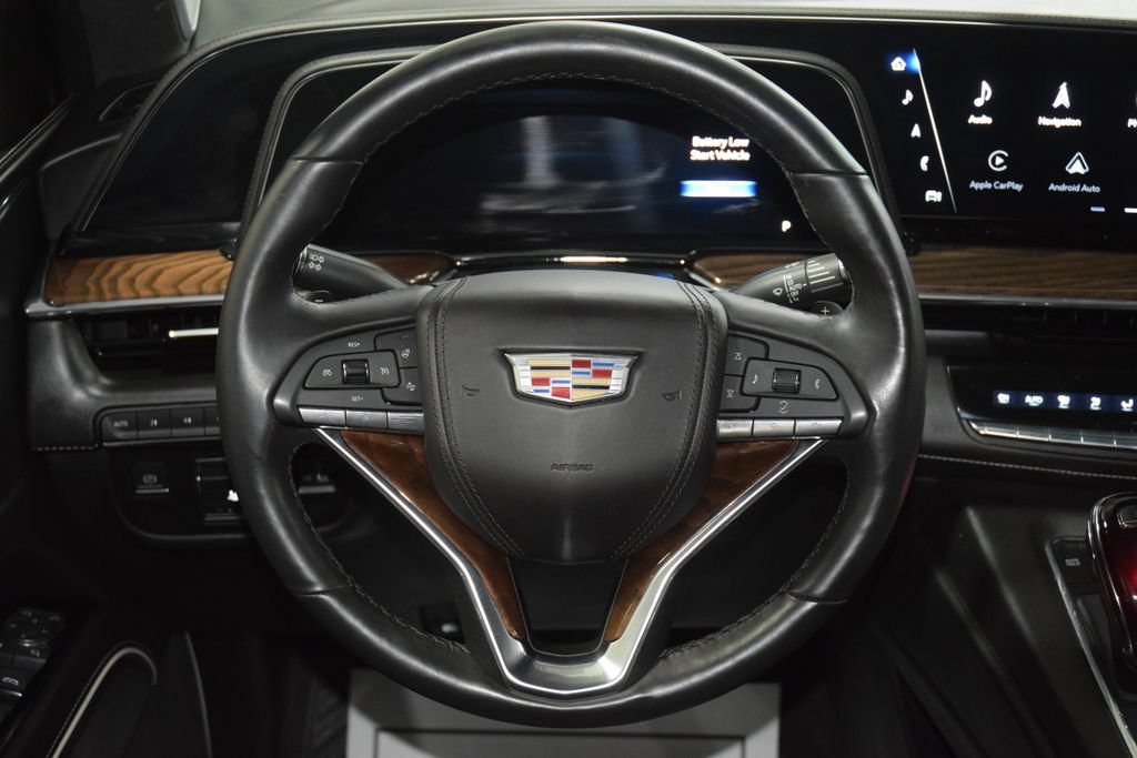Used 2023 Cadillac Escalade ESV Sport Platinum w/ Heavy-Duty Trailer Package AWD/4WD image 39