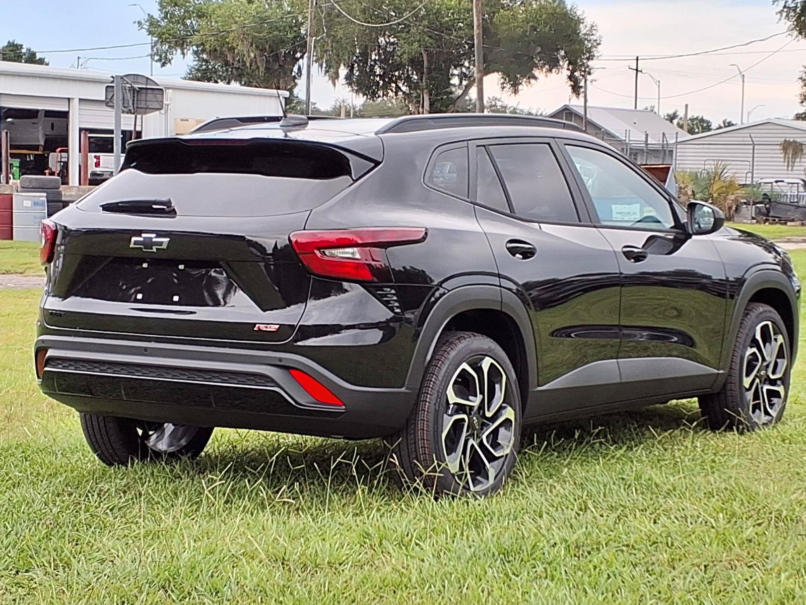 New 2026 Chevrolet Trax RS w/ Driver Confidence Package FWD image 4