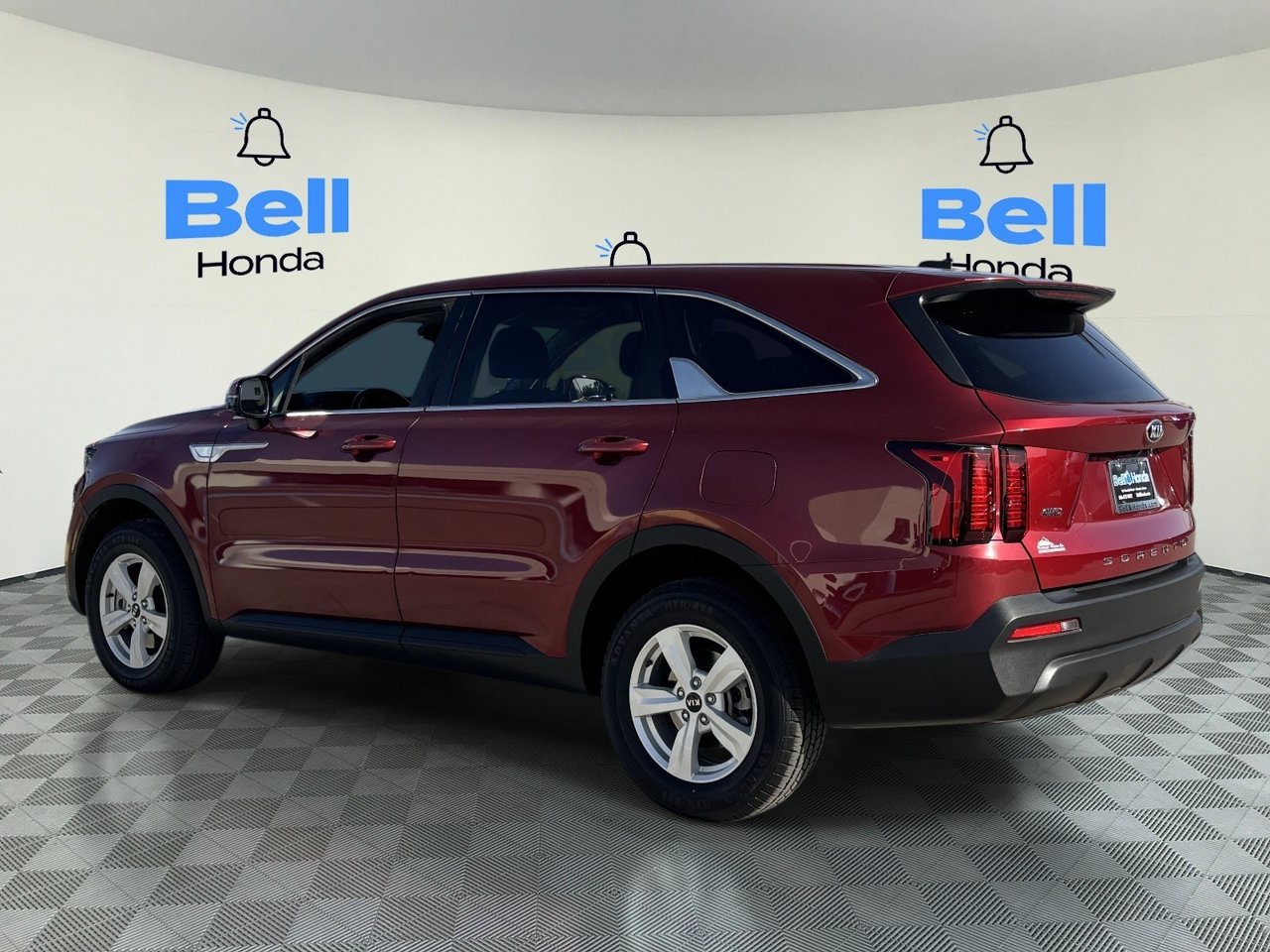 Used 2021 Kia Sorento LX AWD/4WD image 3