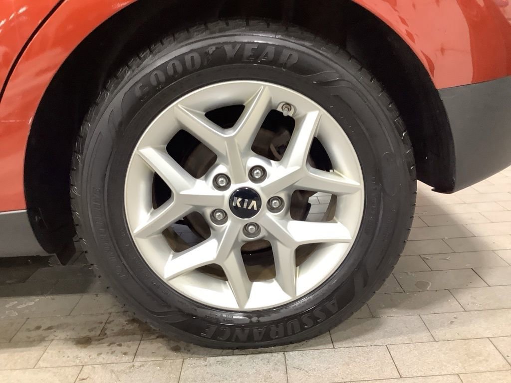 Certified 2020 Kia Soul S image 30