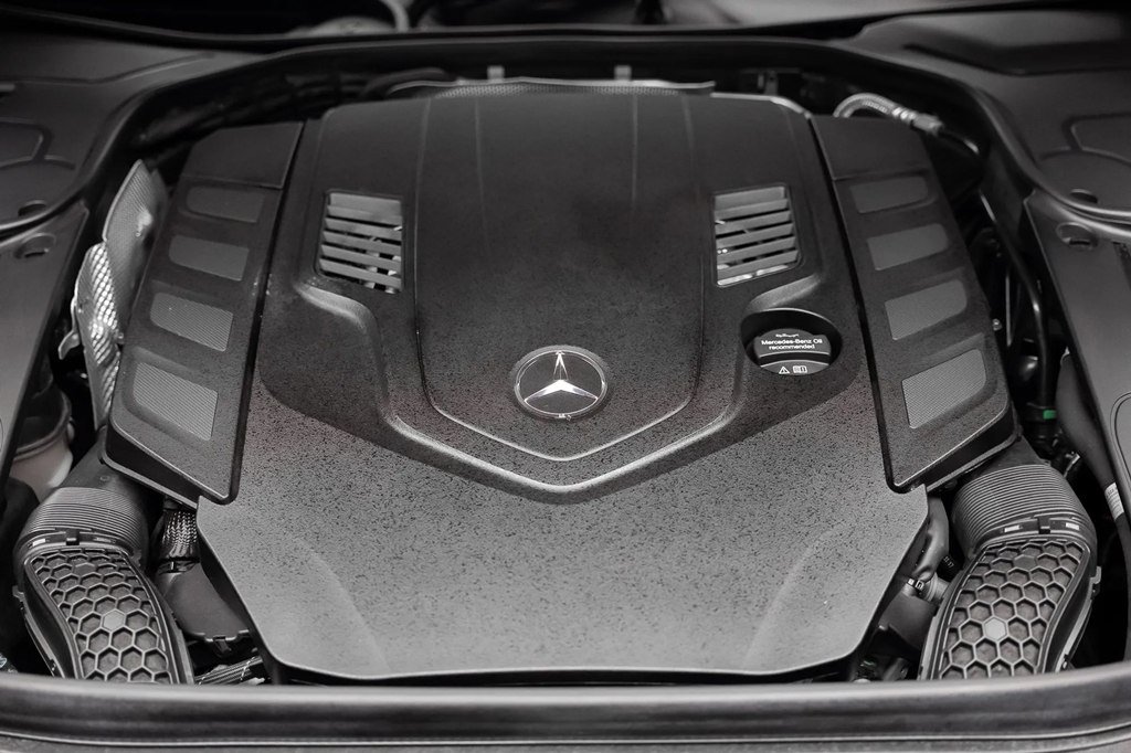Used 2018 Mercedes-Benz S 560 Cabriolet image 60