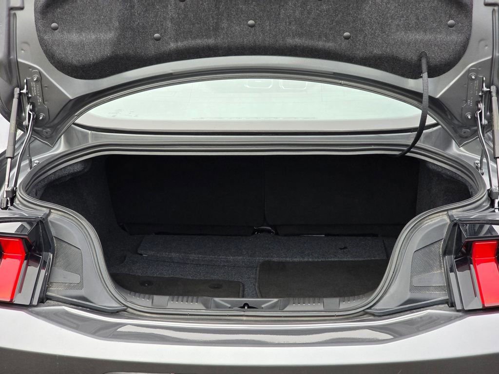 Used 2025 Ford Mustang Premium image 16