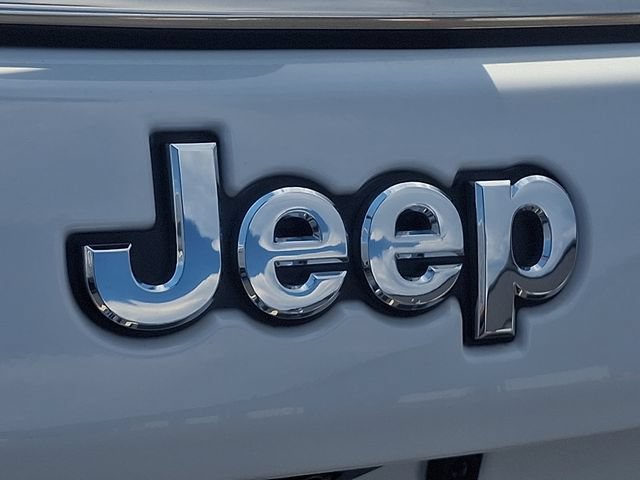 Used 2025 Jeep Compass Sport AWD/4WD image 30