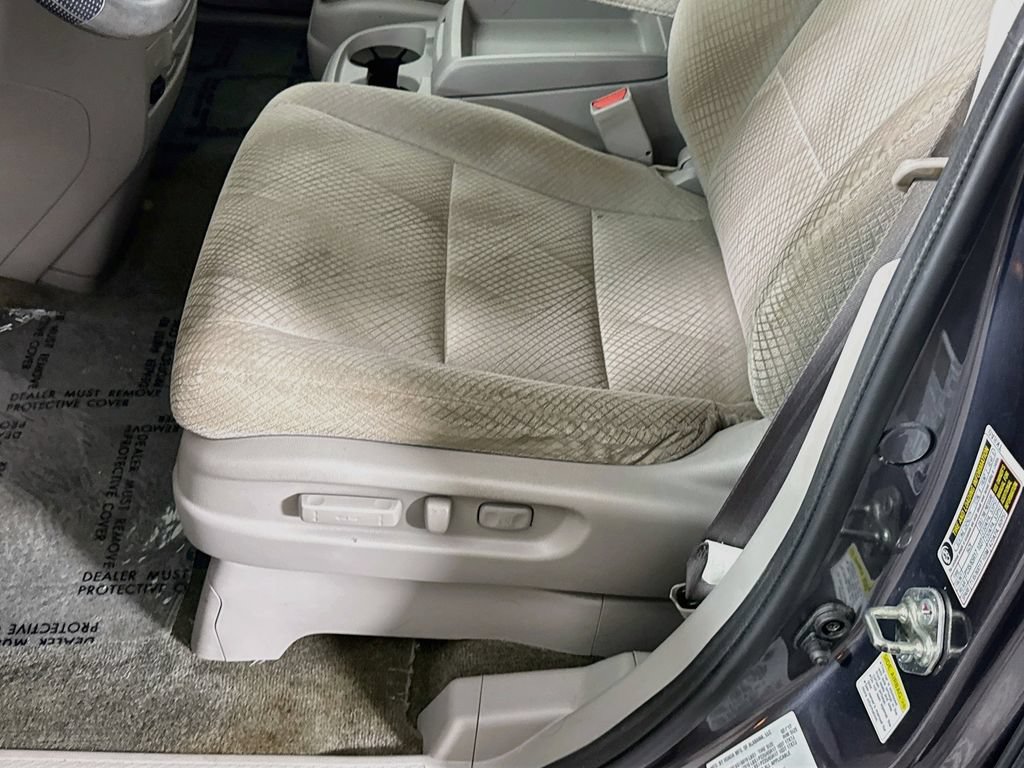 Used 2017 Honda Odyssey SE image 23