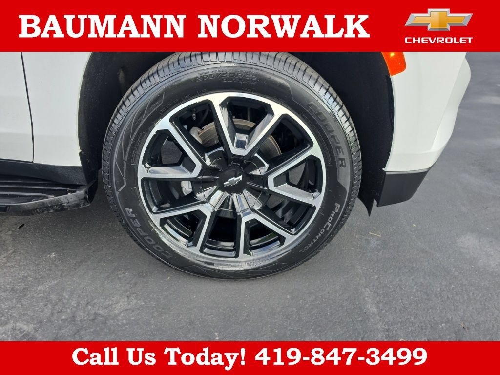 Used 2024 Chevrolet Tahoe RST w/ Luxury Package AWD/4WD image 34