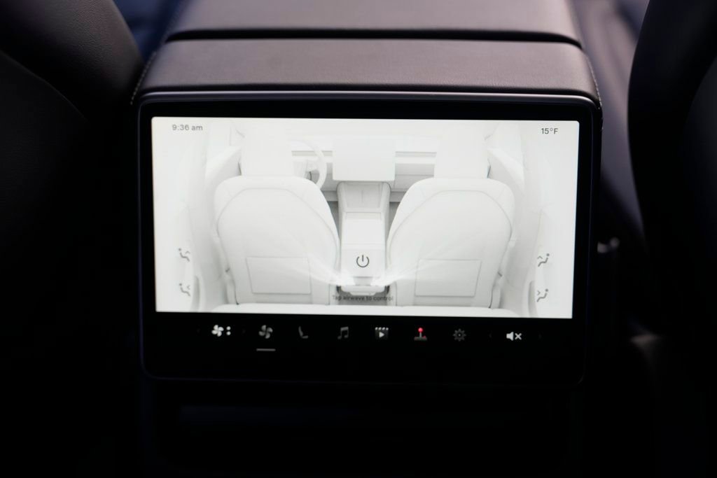Used 2026 Tesla Model 3 Long Range image 36