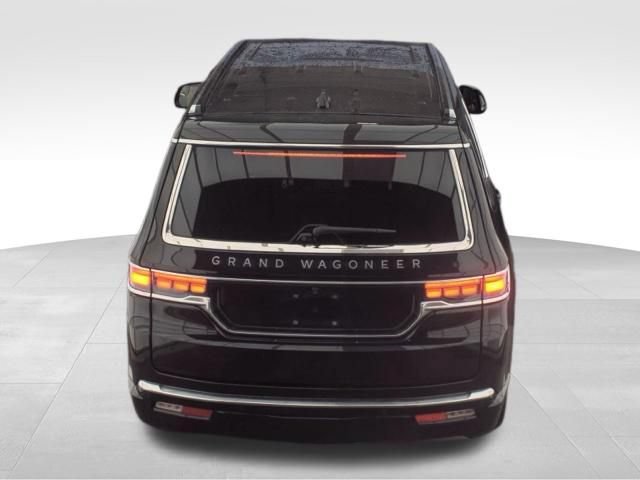 Used 2025 Jeep Grand Wagoneer Series III AWD/4WD image 5