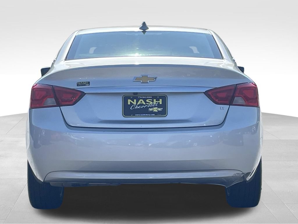 Used 2019 Chevrolet Impala LT FWD image 4