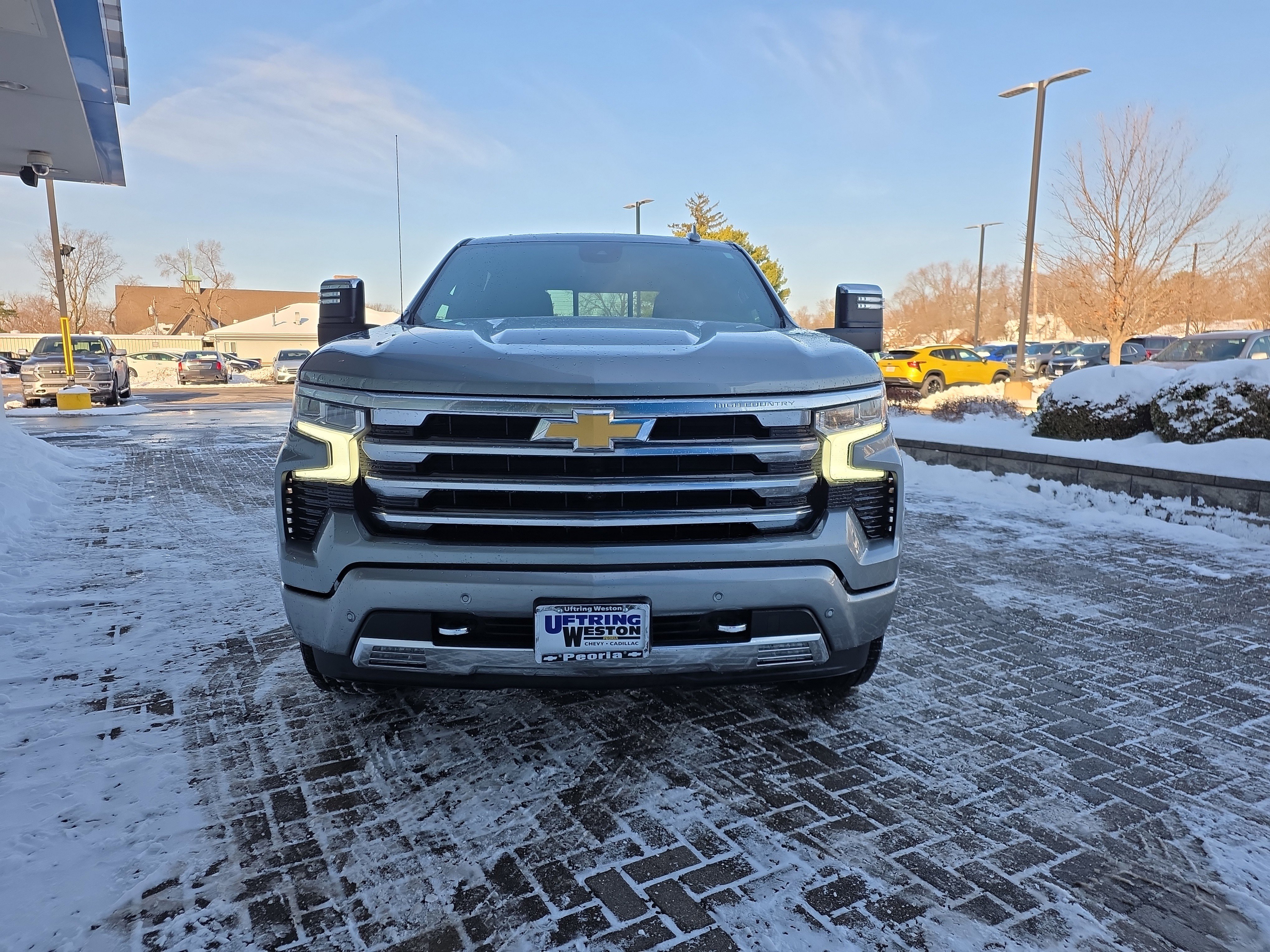 Used 2024 Chevrolet Silverado 1500 High Country w/ High Country Premium Package image 6