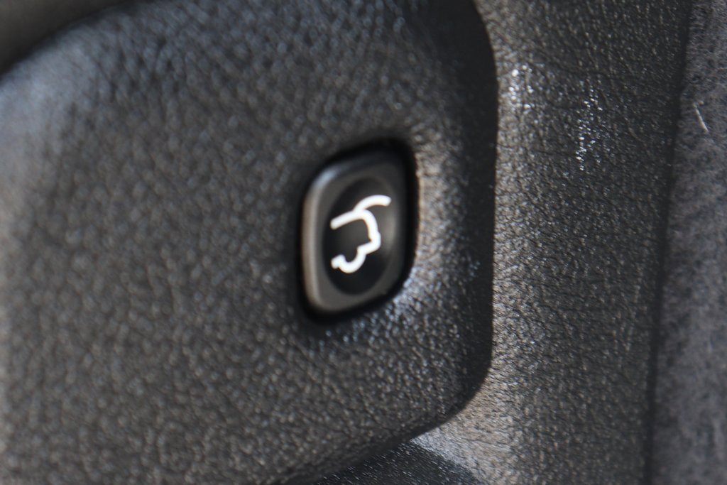 Used 2021 Dodge Durango SXT image 10