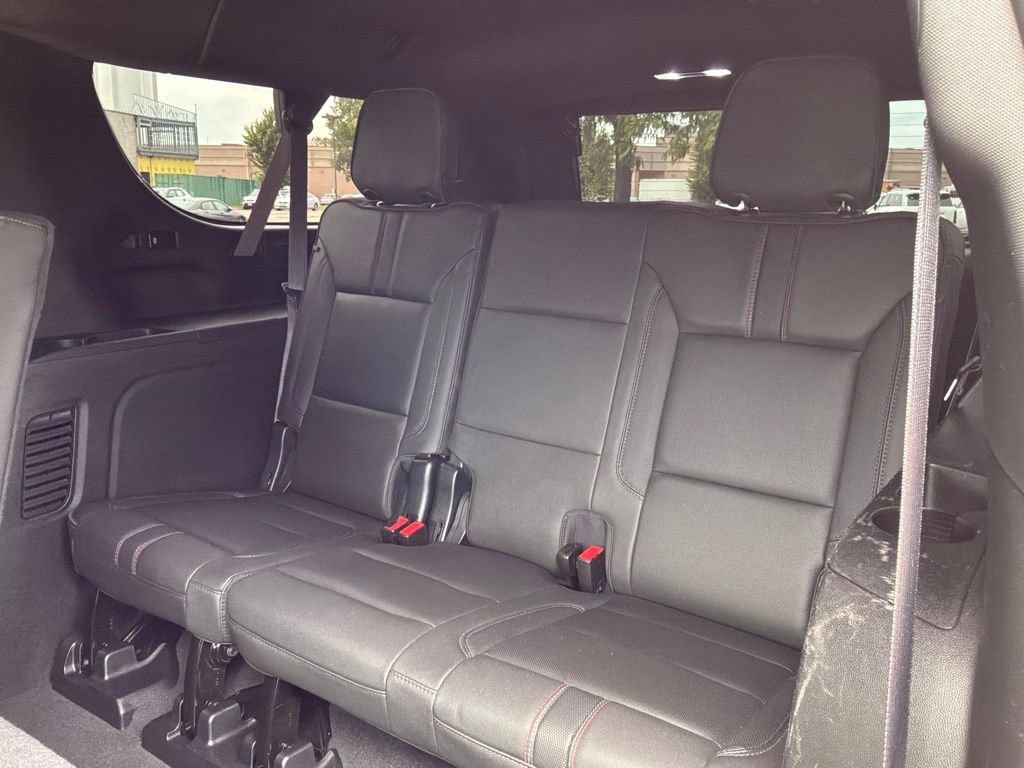 Used 2023 Chevrolet Suburban RST AWD/4WD image 24