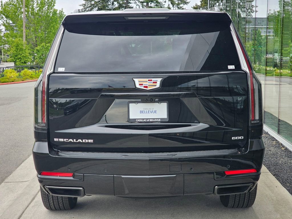 New 2026 Cadillac Escalade Platinum Sport AWD/4WD image 4