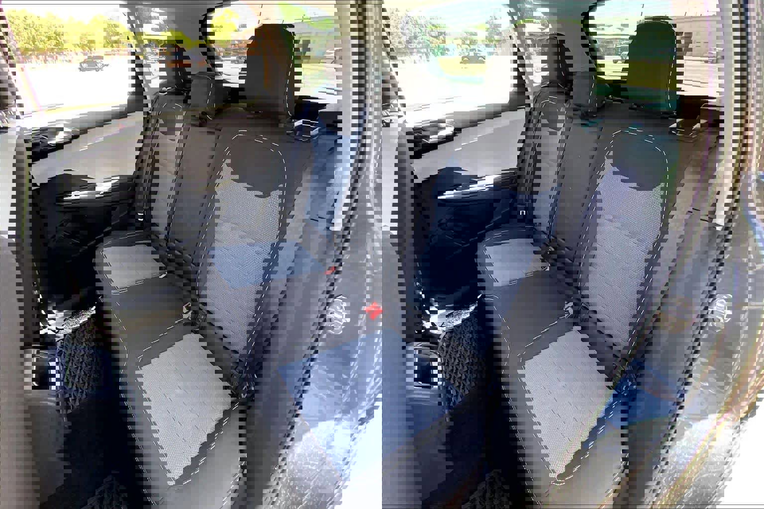 Used 2025 Volkswagen Taos S AWD/4WD image 21