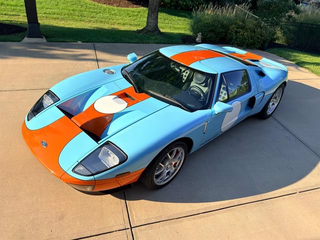 Used 2006 Ford GT RWD image 76