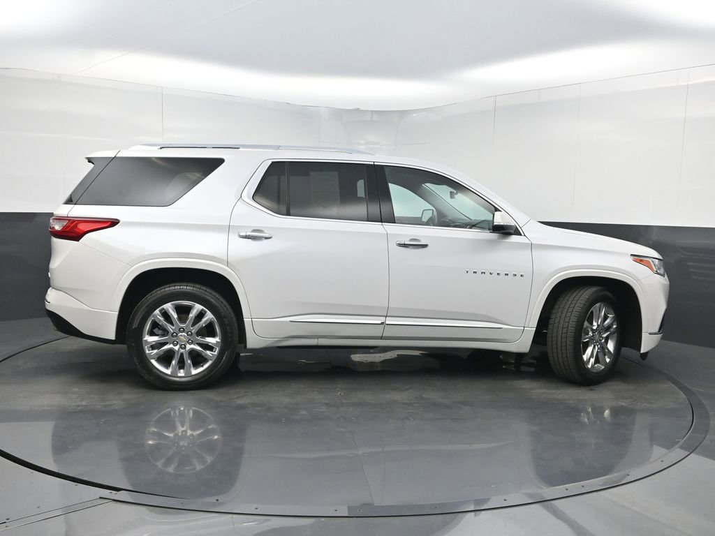 Used 2021 Chevrolet Traverse High Country FWD image 45
