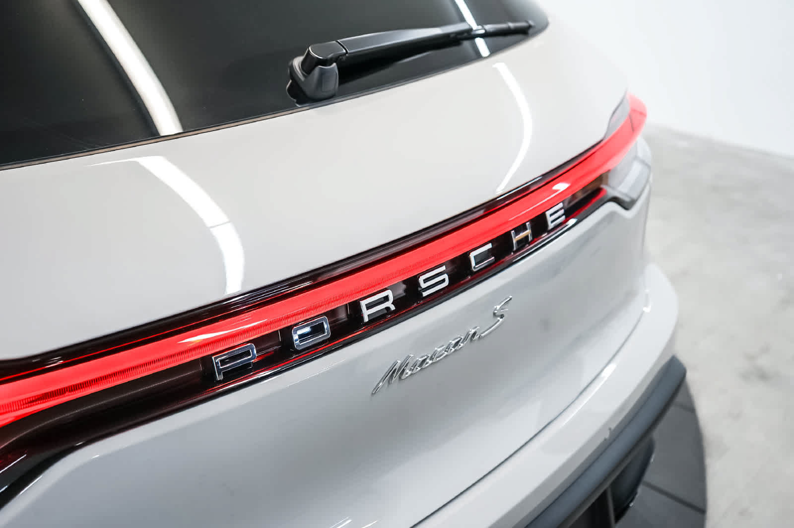 New 2026 Porsche Macan S AWD/4WD image 12