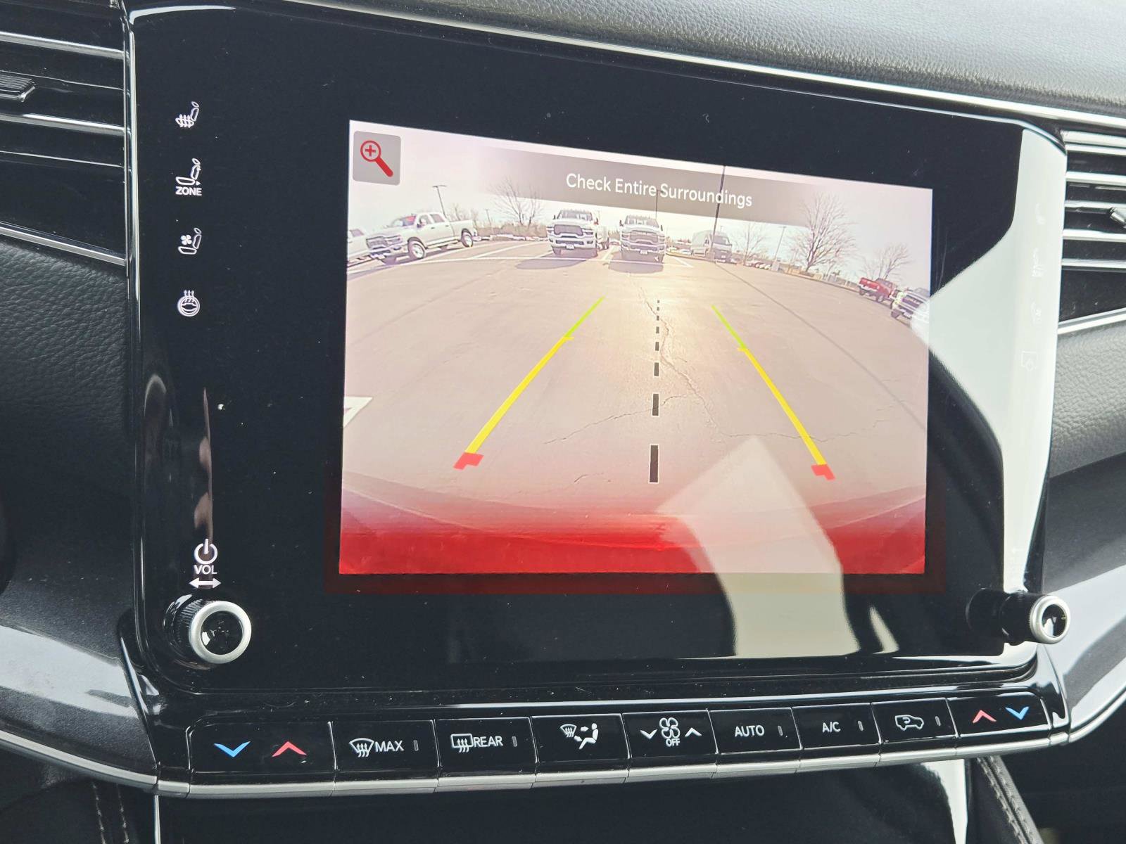 Used 2024 Jeep Wagoneer L 4WD w/ Premium Group I image 35