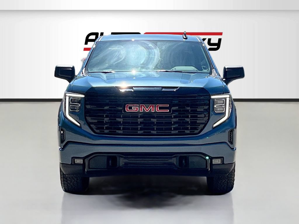 Used 2026 GMC Sierra 1500 Elevation w/ Elevation Select Package AWD/4WD image 2