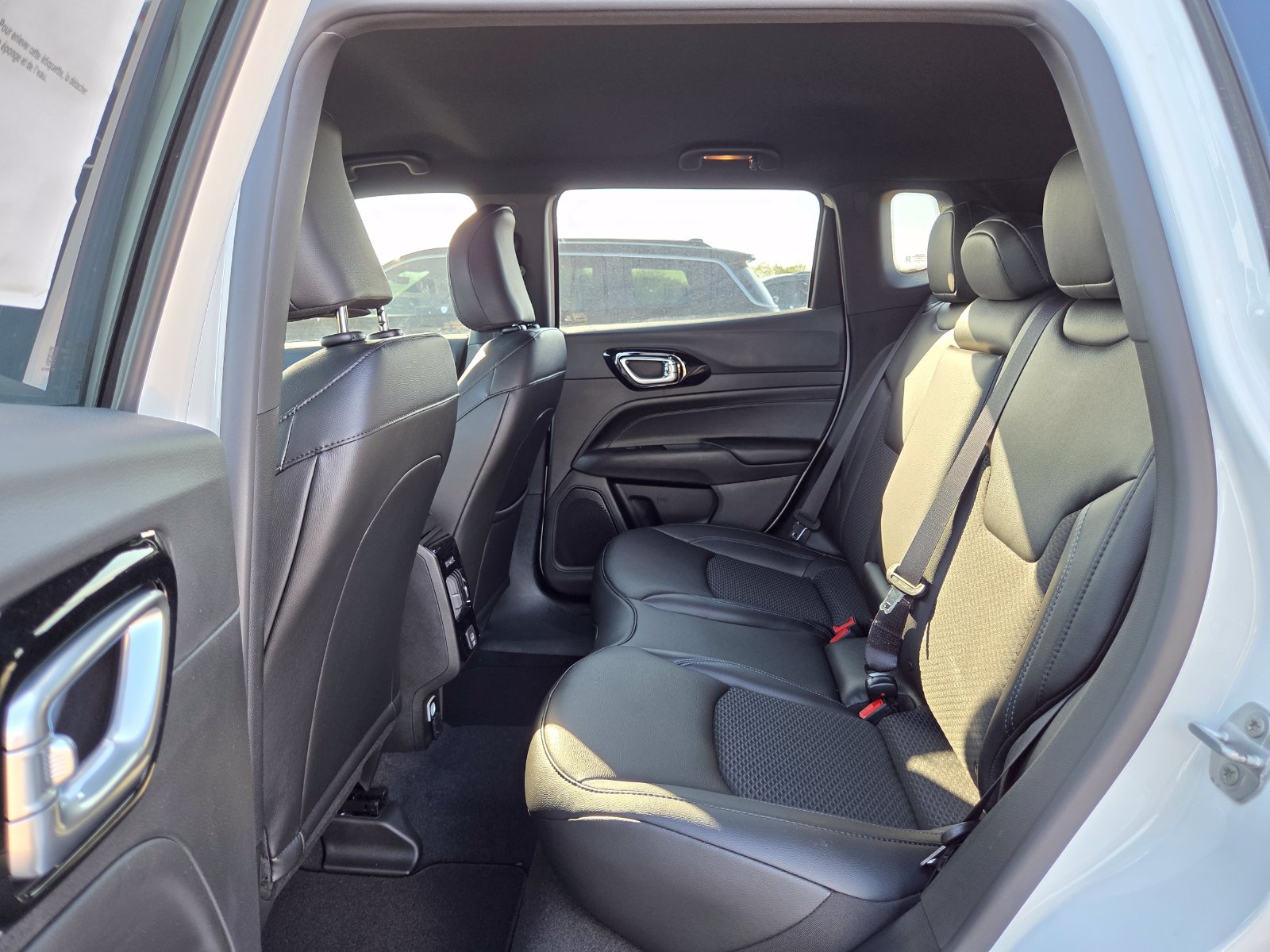 New 2026 Jeep Compass Latitude AWD/4WD image 15