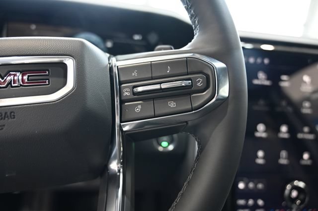 New 2026 GMC Acadia Elevation w/ Black Edition FWD image 25