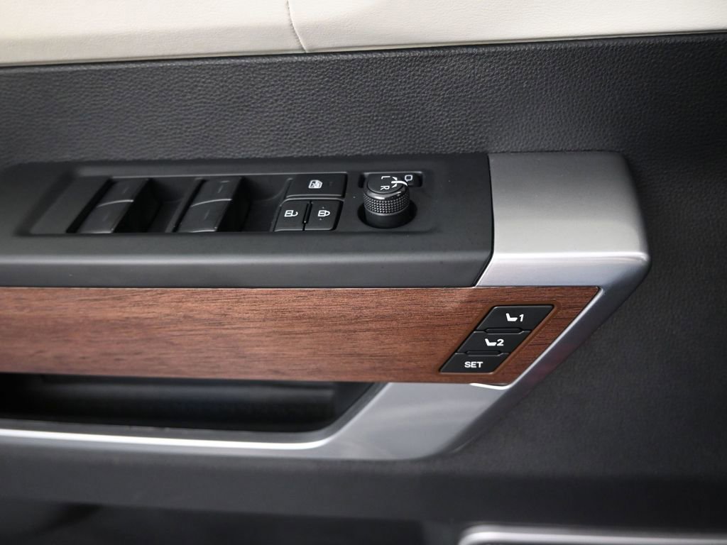 Used 2023 Toyota Sequoia Capstone image 29