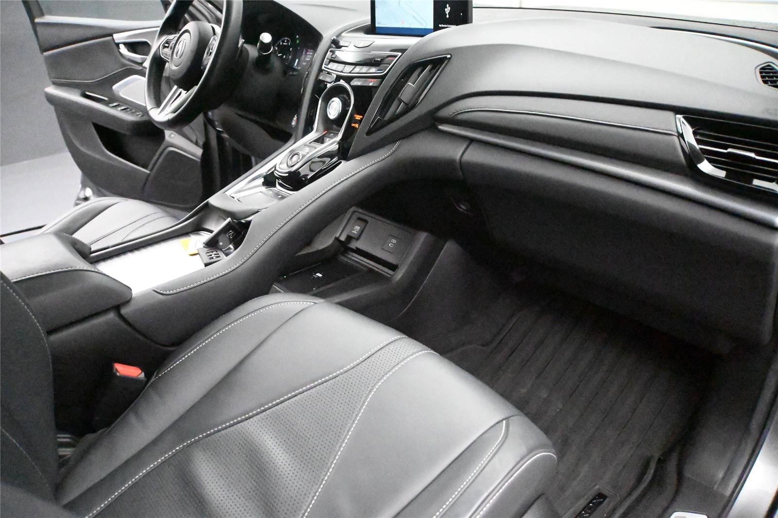 Certified 2024 Acura RDX SH-AWD w/ Technology Package image 17