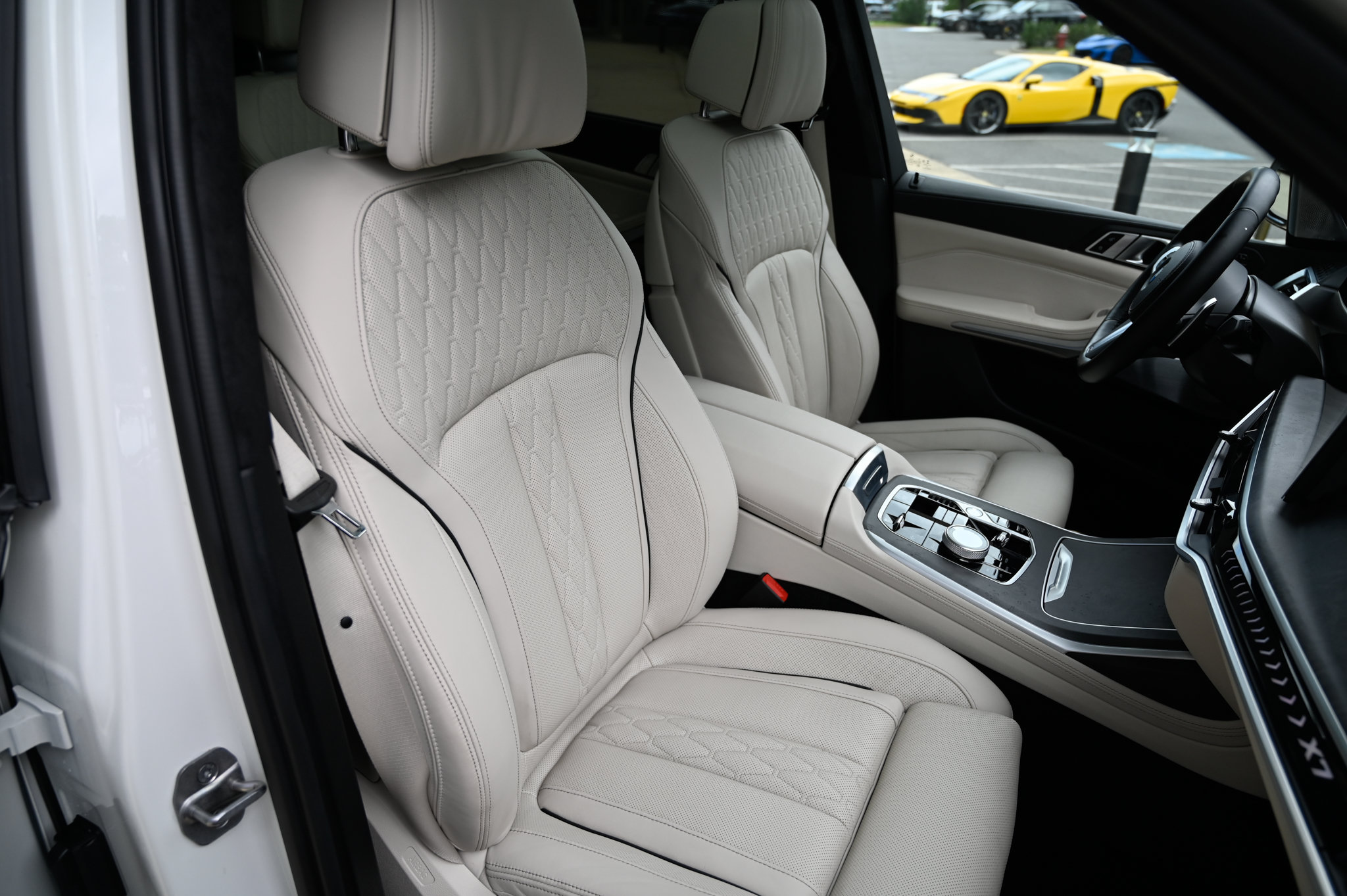 Used 2023 BMW X7 xDrive40i w/ Executive Package AWD/4WD image 62