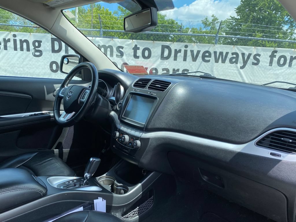 Used 2013 Dodge Journey Crew FWD image 18