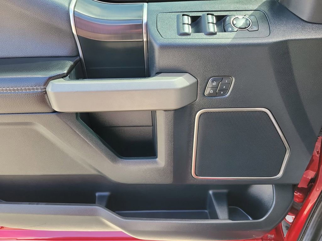 Used 2020 Ford F150 Raptor w/ Equipment Group 802A Luxury AWD/4WD image 21