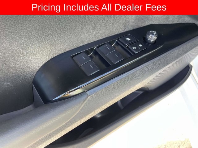 Used 2025 Toyota Camry LE FWD image 18